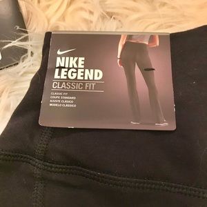 NIKE LEGGINGS LEGEND CLASSIC XS